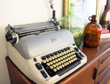Grosse machine à écrire vintage Japy - RARE