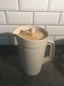 Pot à eau Tupperware vintage