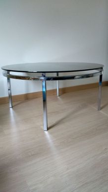 Table basse chrome et verre fumé