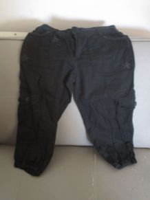pantalon mi long  10/11 ans