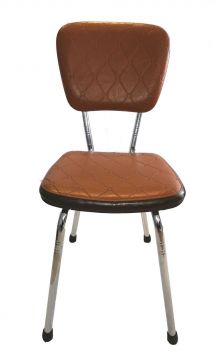 4 chaises en vinyle marron