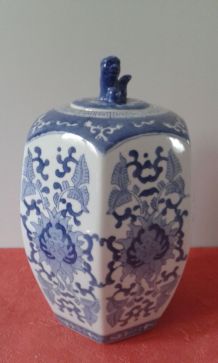 Grand pot avec couvercle