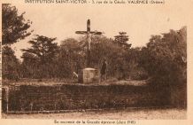 carte postale n et b Institution St Victor Valence vers 1945