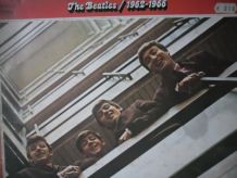 33T/LP  BEATLES  DOUBLE ROUGE  1962-1966   FRANCE