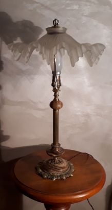 lampe marbre brun pied bronze  montur