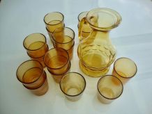 Service carafe et 15 verres vintage 