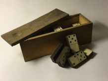 Ancien jeu de domino