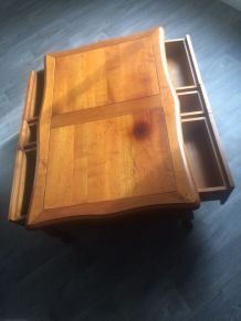 Table basse en bois massif 