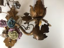 Deux Applique En Bronze à décor de fleurs En Porcelaine alle