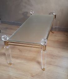 petite table basse  1970  or et verre et plexiglass 100x45x