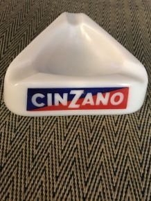 Cendrier publicitaire CINZANO blanc