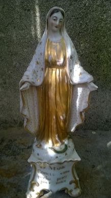 Vierge marie en porcelaine de Paris