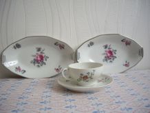 lot Porcelaine de Limoges motif roses