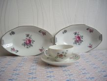 lot Porcelaine de Limoges motif roses