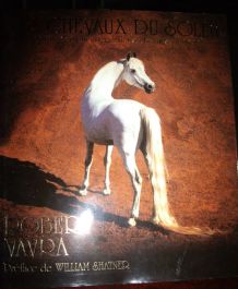 Livre grand format broché -"Les chevaux du Soleil" par Ravra
