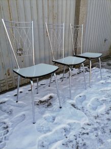 3 chaises vintage dossier en métal assise en formica 1970