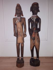 Couple de statue en bois