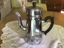 Cafetière ancienne avec anse en Bakélite