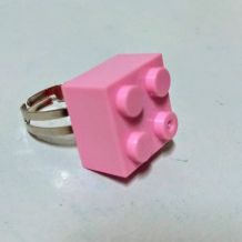 Bague Lego rose, réglable argentée, pour tous