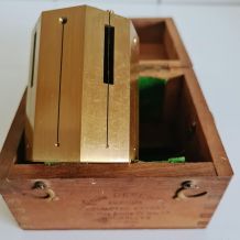 Instrument de mesure de géomètre en laiton, ancien
