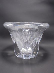 Vase en cristal signé Val St Lambert