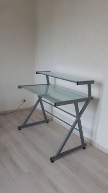 Bureau en verre trempé