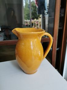 Cruche jaune céramique vintage hauteur 22.5 cm
