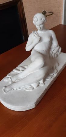 Statuette en plâtre