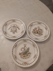 Assiettes porcelaine republique C.B.M