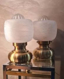 2 lampes de chevets 1960 a 75 ,,,,,,29x18 fonctionne tres bi