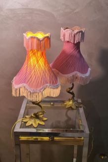 2 lampes de  chevets  1900 a 20  bronze et laiton  ; abat jo