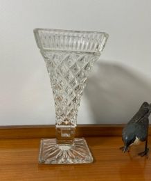 Vase en verre moulé pressé vintage 1960