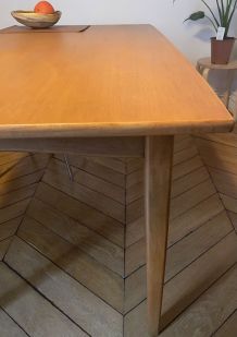 Table extensible scandinave 