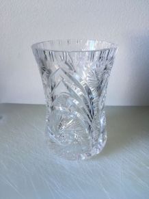 Vase en cristal sculpté petite taille