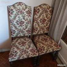 Lot de deux chaises vintage tapissées bois