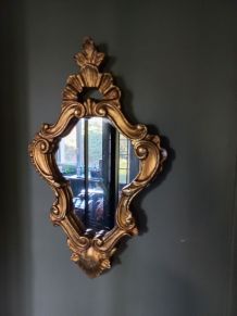 Très Joli Miroir Vintage Doré à la feuille