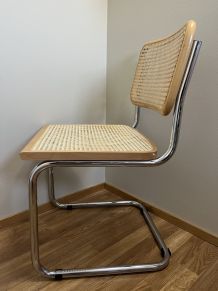 Lot 4 chaises Marcel Breuer B32