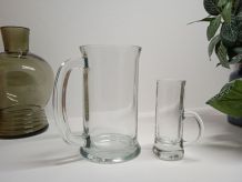 2 vases en verre translucides et lourds