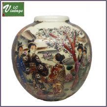 Ancien vase japonais Satsuma en porcelaine peint main Japon