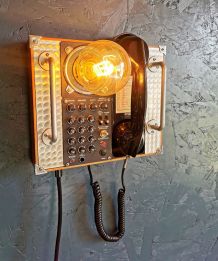 Lampe applique industrielle téléphone "Spirit of st Louis"
