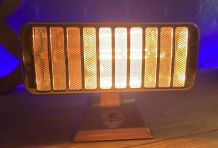 Lampe indus, un ancien radiateur Thermor reconverti en lampe