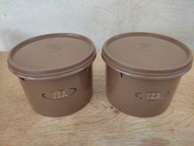 2 pots à thé marron tupperware 