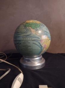 Ancien globe terrestre. Lampe vintage. Art déco signé Forest