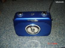 poste de radio vintage ( couleur bleu )