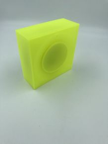 Horloge jaune design 
