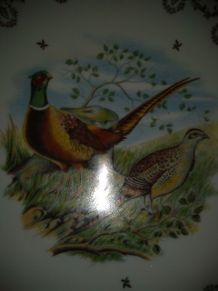 plat de service en porcelaine de Limoges