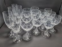 Service de verres en cristal - 18 pièces