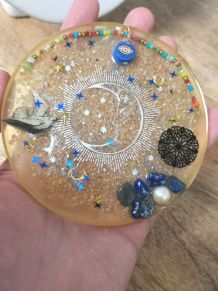 Grand talisman fait main lune étoilé lapis-lazurite et perle