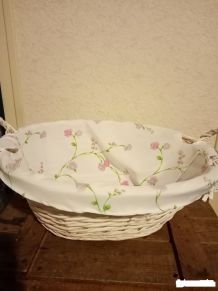 panier osier et tissu