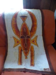 Tissu Batik représentant un masque africain